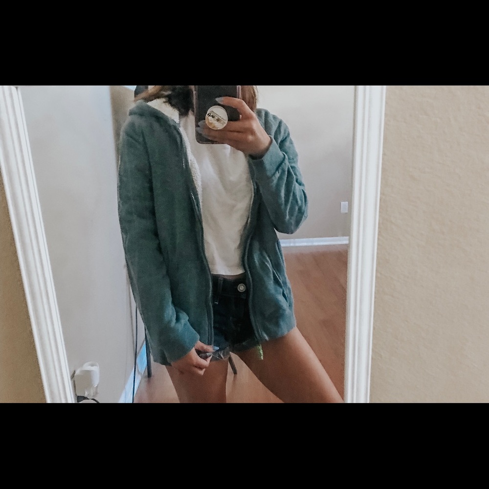 Jacket fleece inside